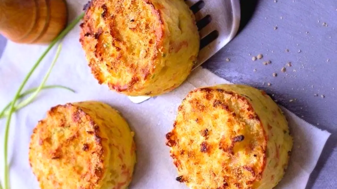 Oven-Baked Mashed Potato Cakes Recipe